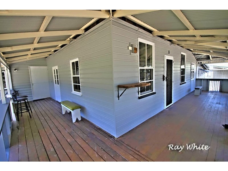 15 Countess Russell Crescent, Agnes Water QLD 4677