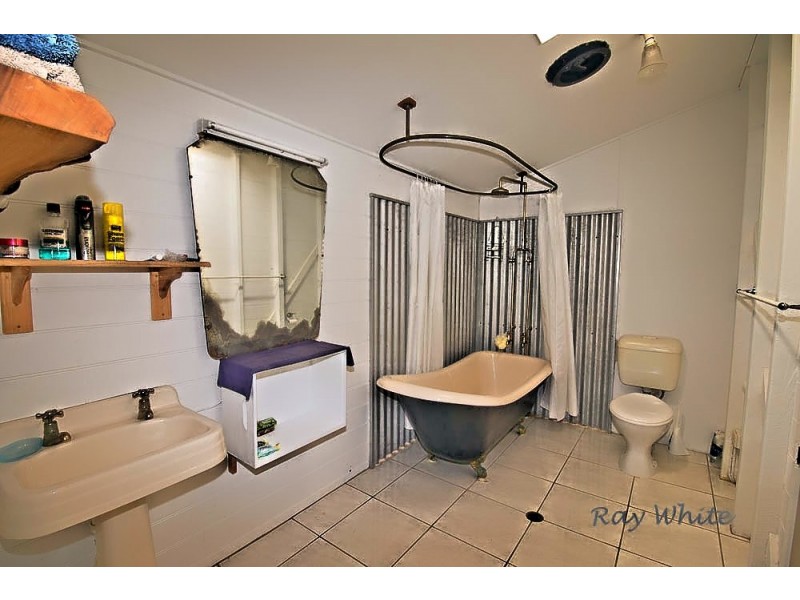 15 Countess Russell Crescent, Agnes Water QLD 4677
