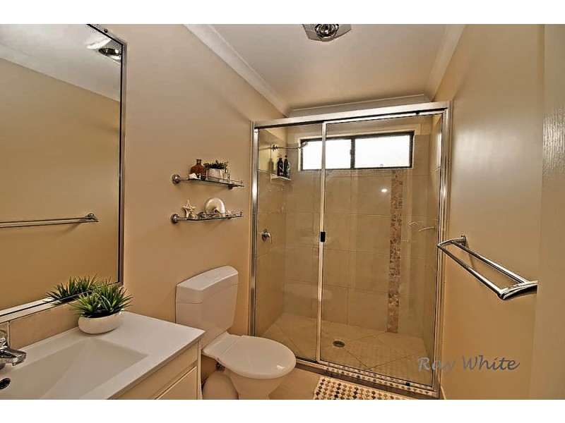 1 Bayview Close, Agnes Water QLD 4677