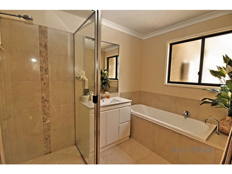 1 Bayview Close, Agnes Water QLD 4677