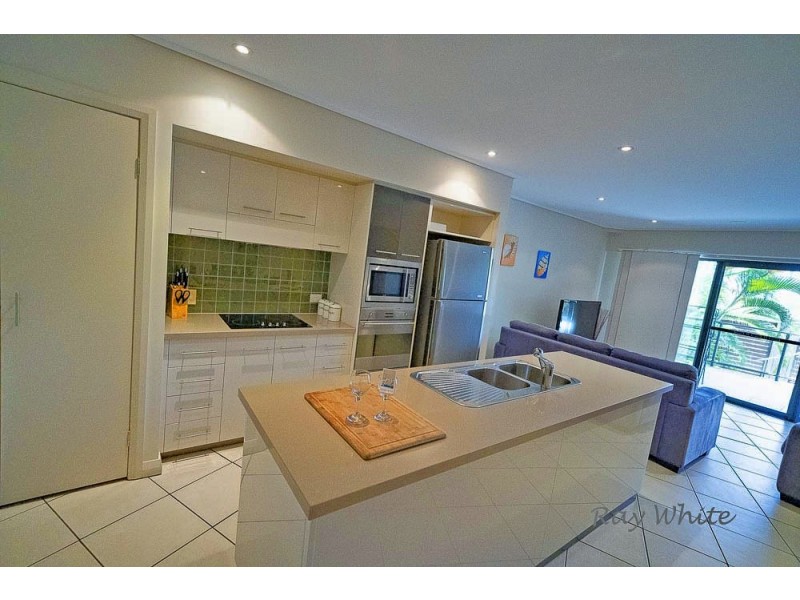 4 /27 North Break Drive, Agnes Water QLD 4677