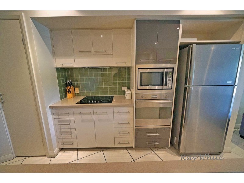 4 /27 North Break Drive, Agnes Water QLD 4677