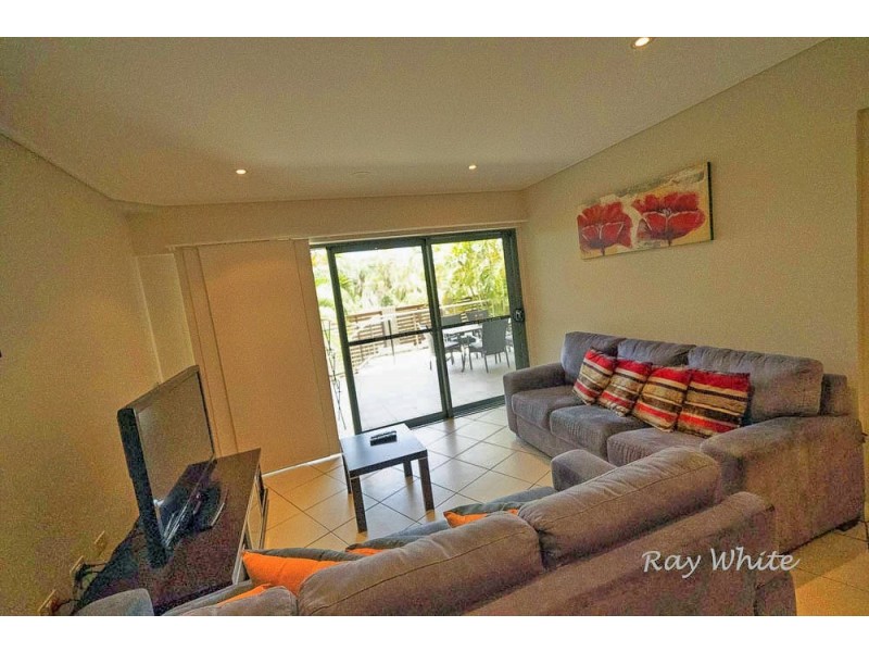 4 /27 North Break Drive, Agnes Water QLD 4677