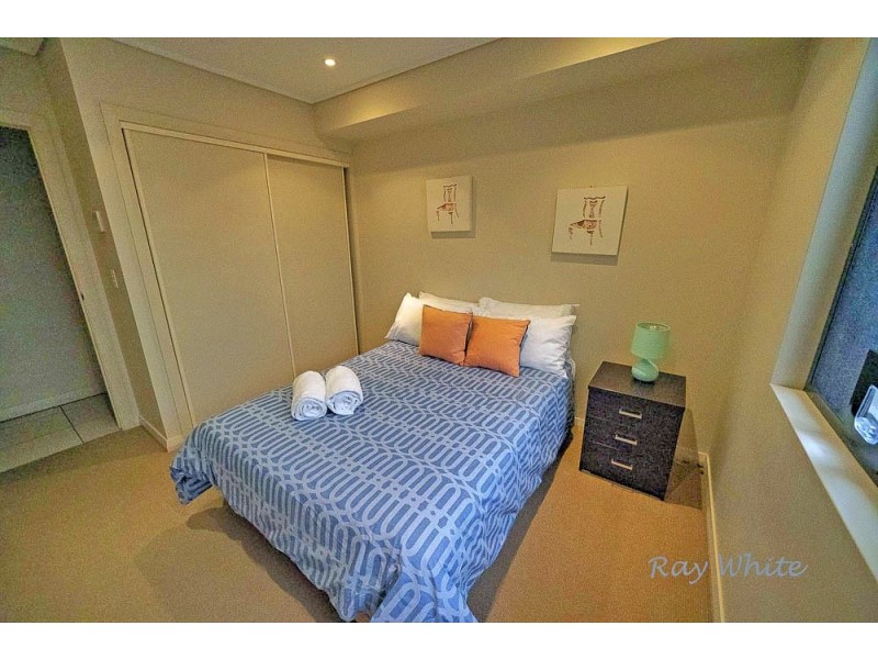 4 /27 North Break Drive, Agnes Water QLD 4677