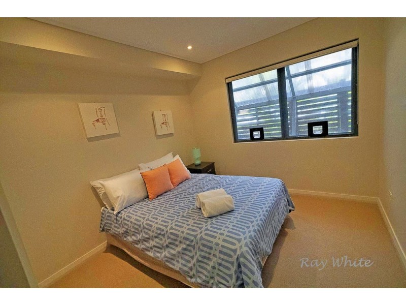 4 /27 North Break Drive, Agnes Water QLD 4677