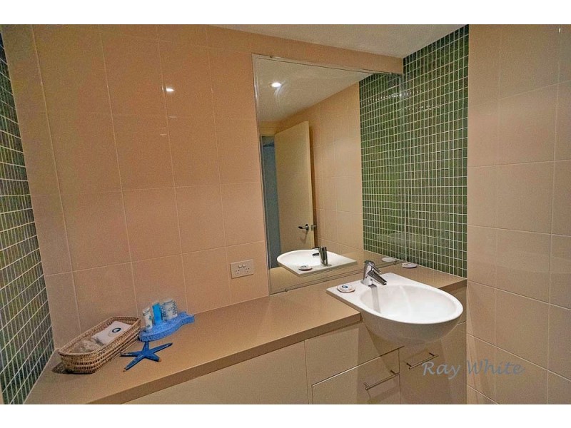 4 /27 North Break Drive, Agnes Water QLD 4677