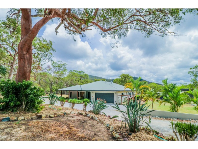 186 Streeter Drive, Agnes Water QLD 4677