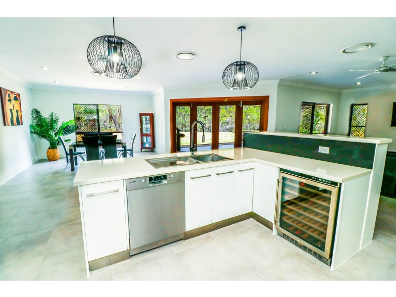 186 Streeter Drive, Agnes Water QLD 4677