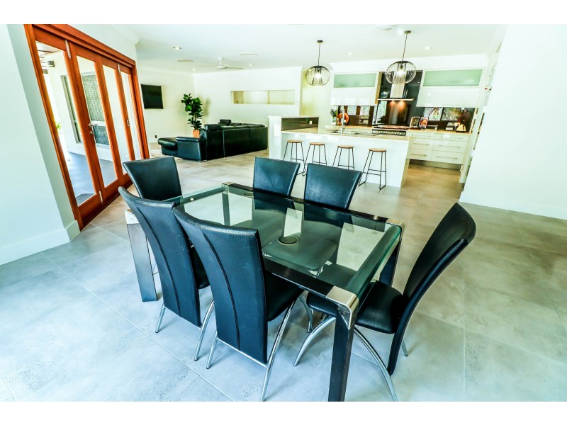 186 Streeter Drive, Agnes Water QLD 4677