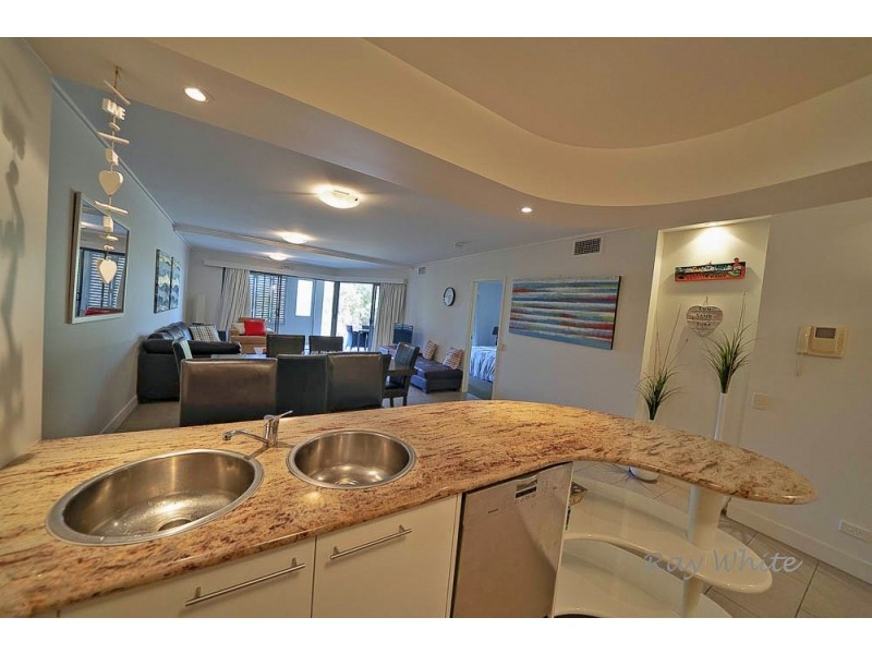 Unit 403 Beaches Village Circuit, Agnes Water QLD 4677