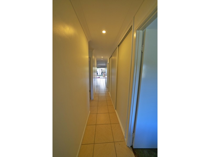 1 /15 Waterfront Drive, Agnes Water QLD 4677