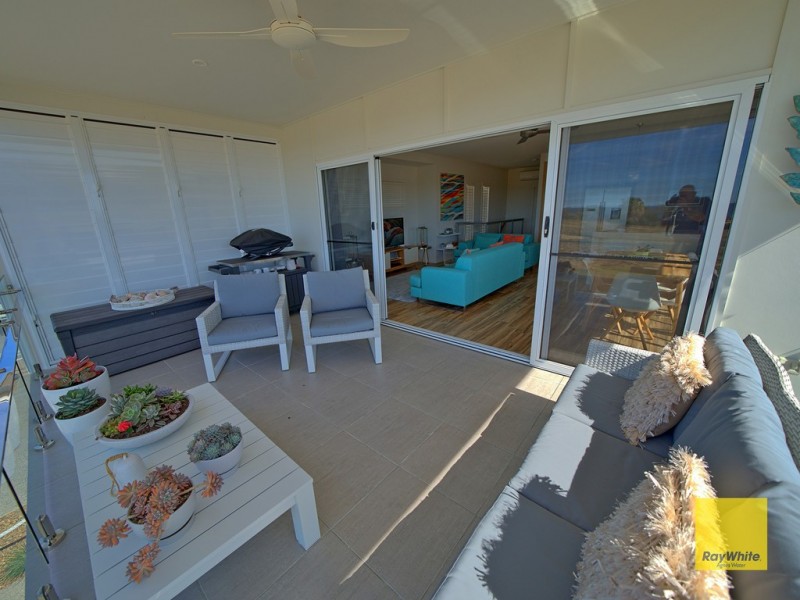1 /21 Beaches Village Circuit, Agnes Water QLD 4677