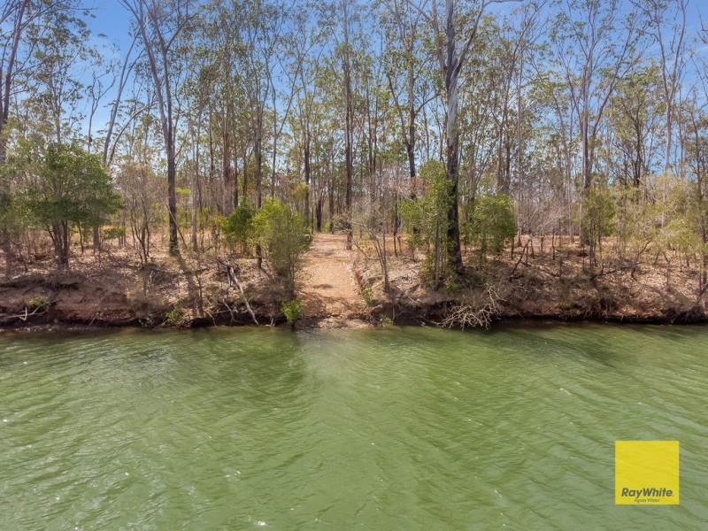 302 Coast Road, Baffle Creek QLD 4674