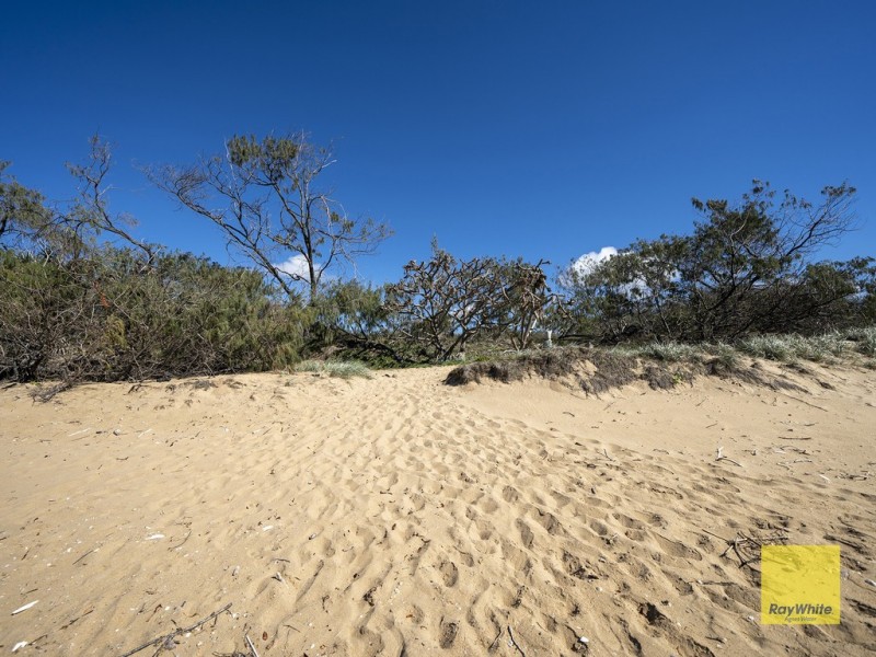 302 Coast Road, Baffle Creek QLD 4674