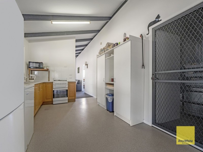 153 Matchbox Road, Deepwater QLD 4674