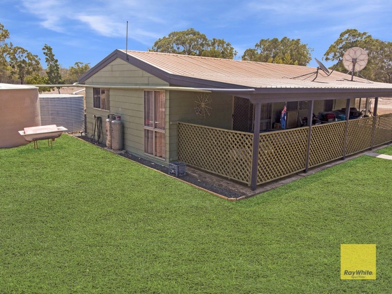 153 Matchbox Road, Deepwater QLD 4674
