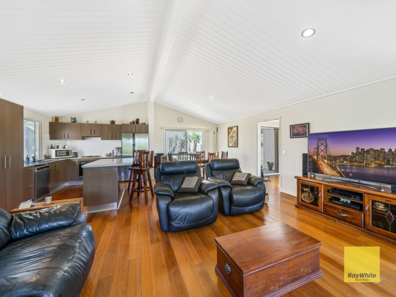 35 Atlantis Boulevard, Agnes Water QLD 4677