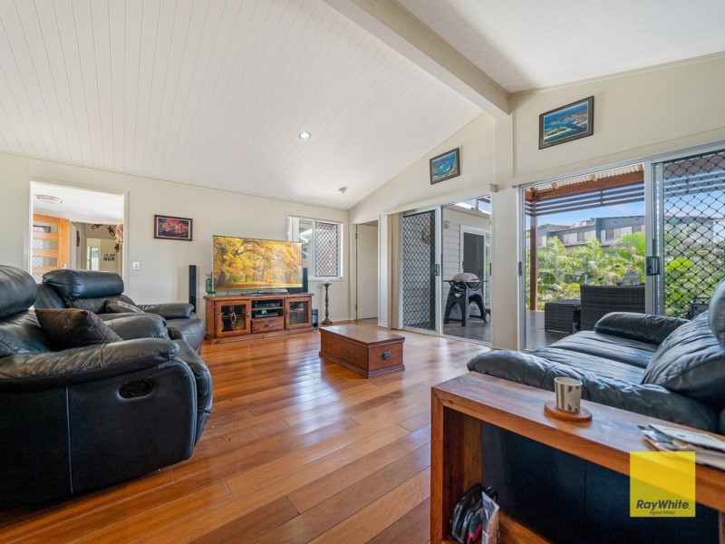 35 Atlantis Boulevard, Agnes Water QLD 4677