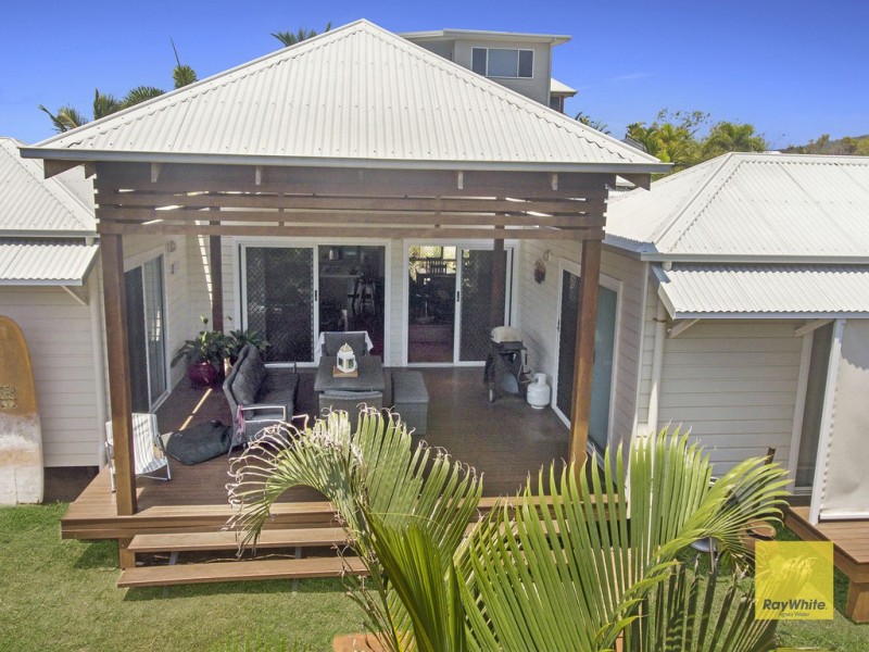 35 Atlantis Boulevard, Agnes Water QLD 4677