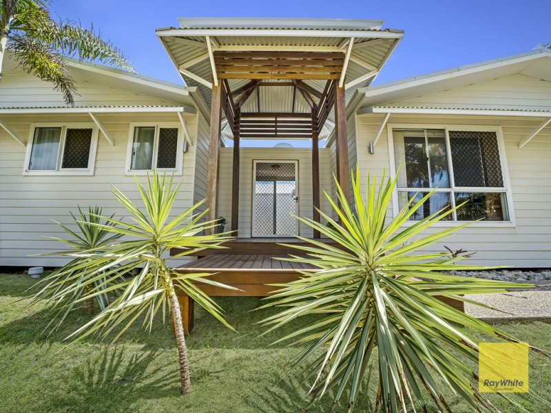 35 Atlantis Boulevard, Agnes Water QLD 4677