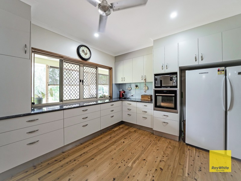 21 Countess Russell Cres, Agnes Water QLD 4677