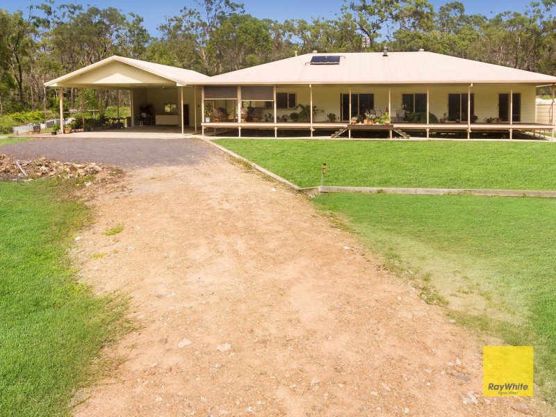 21 Countess Russell Cres, Agnes Water QLD 4677