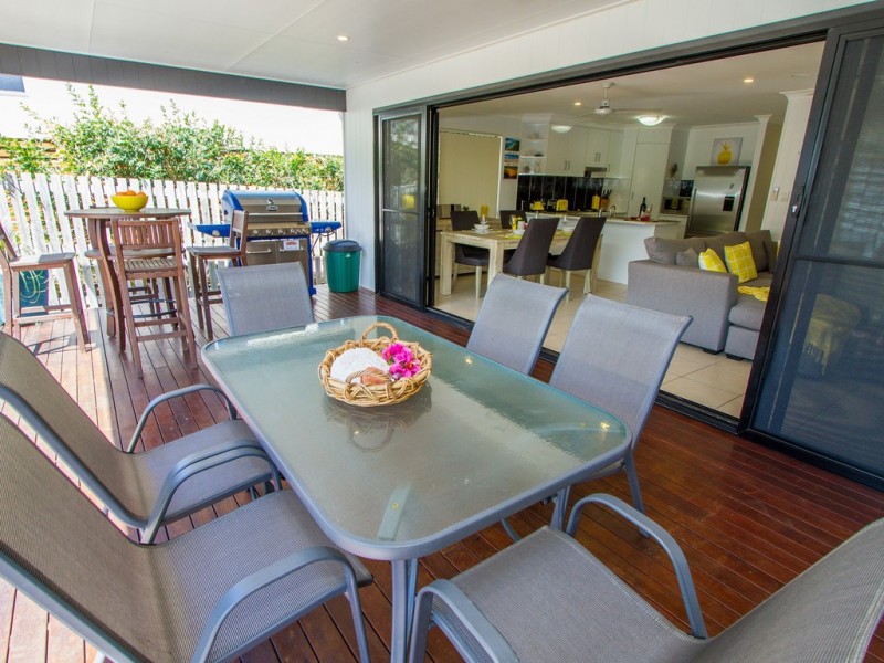 15 B Waterfront Drive, Agnes Water QLD 4677