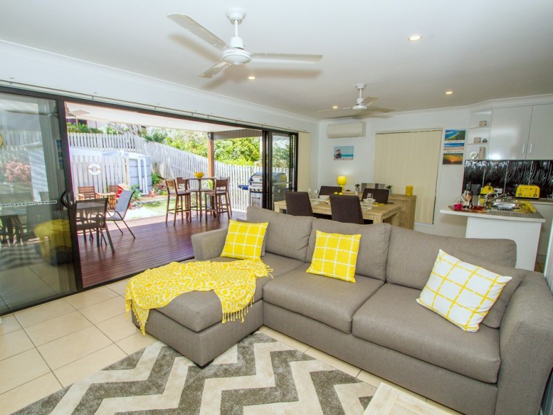 15 B Waterfront Drive, Agnes Water QLD 4677