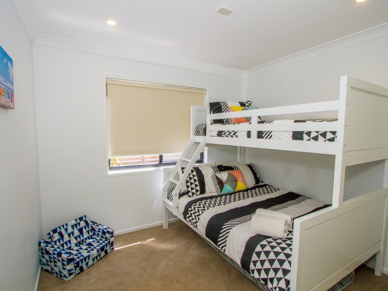 15 B Waterfront Drive, Agnes Water QLD 4677