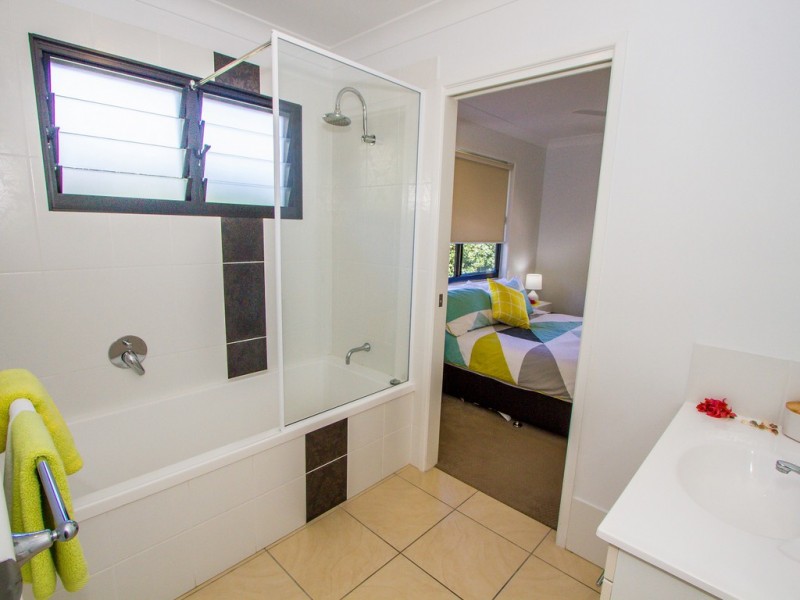 15 B Waterfront Drive, Agnes Water QLD 4677