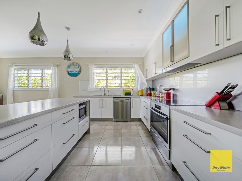 13 Discovery Drive, Agnes Water QLD 4677