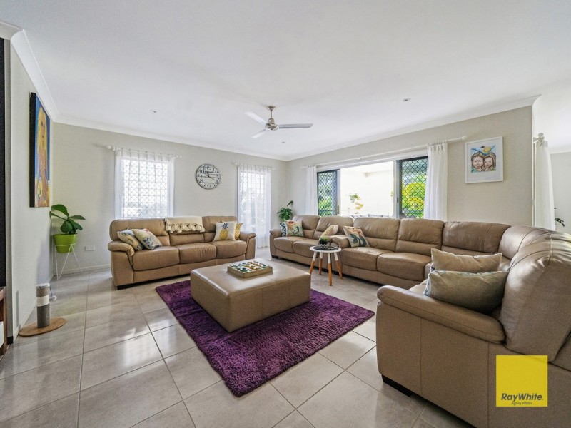 13 Discovery Drive, Agnes Water QLD 4677