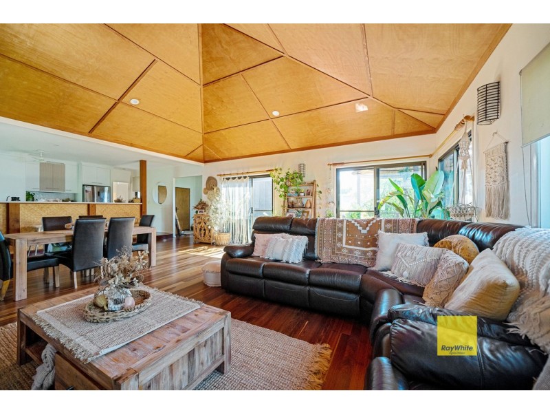 8 Seascape Close, Agnes Water QLD 4677