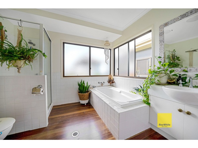 8 Seascape Close, Agnes Water QLD 4677