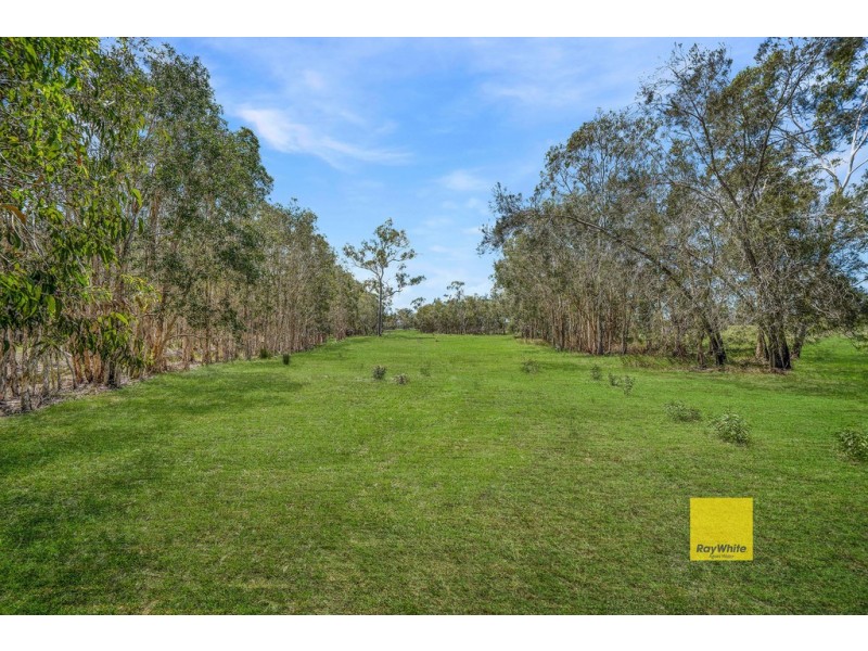 2361 Round Hill Road, Round Hill QLD 4677