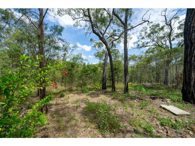 74 Range Road, Captain Creek QLD 4677