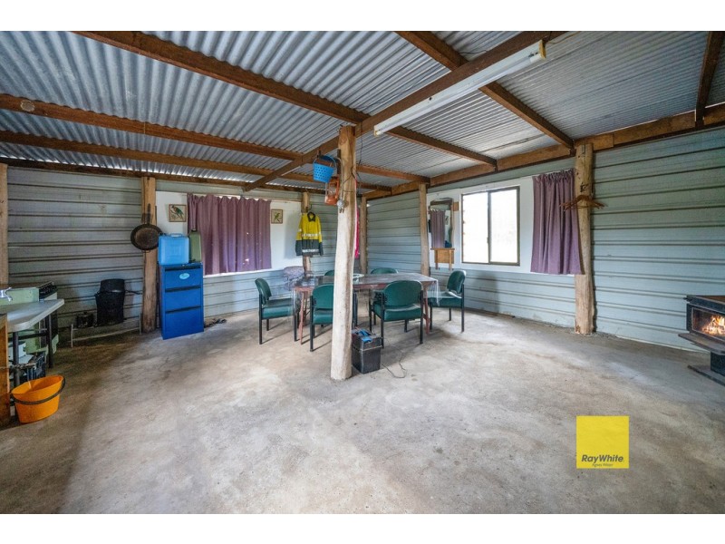 YOUR BASE CAMP, Captain Creek QLD 4677