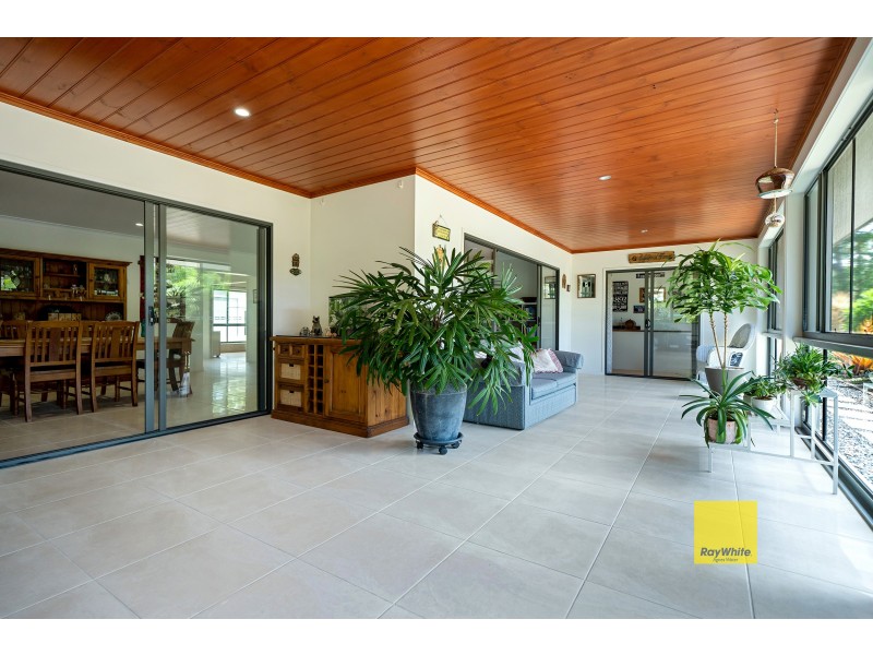 305 Murphy Road, Captain Creek QLD 4677