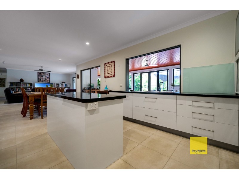 305 Murphy Road, Captain Creek QLD 4677