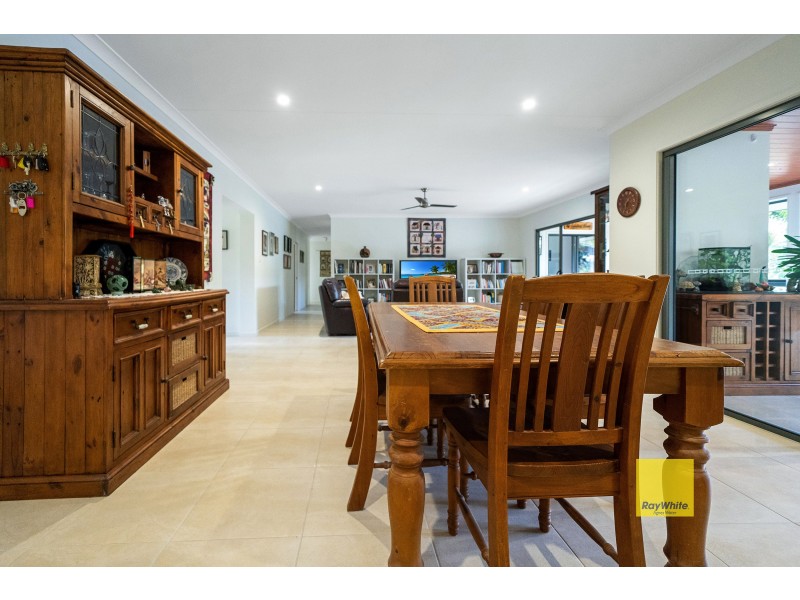 305 Murphy Road, Captain Creek QLD 4677