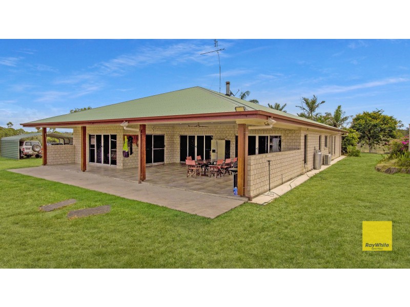 537 Hallorans Road, Mount Tom QLD 4677