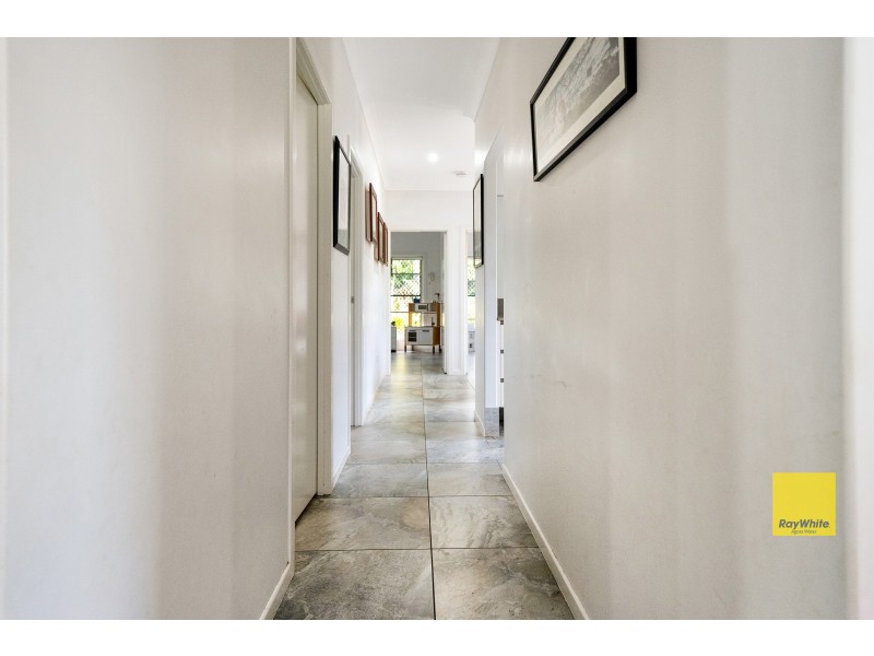 537 Hallorans Road, Mount Tom QLD 4677