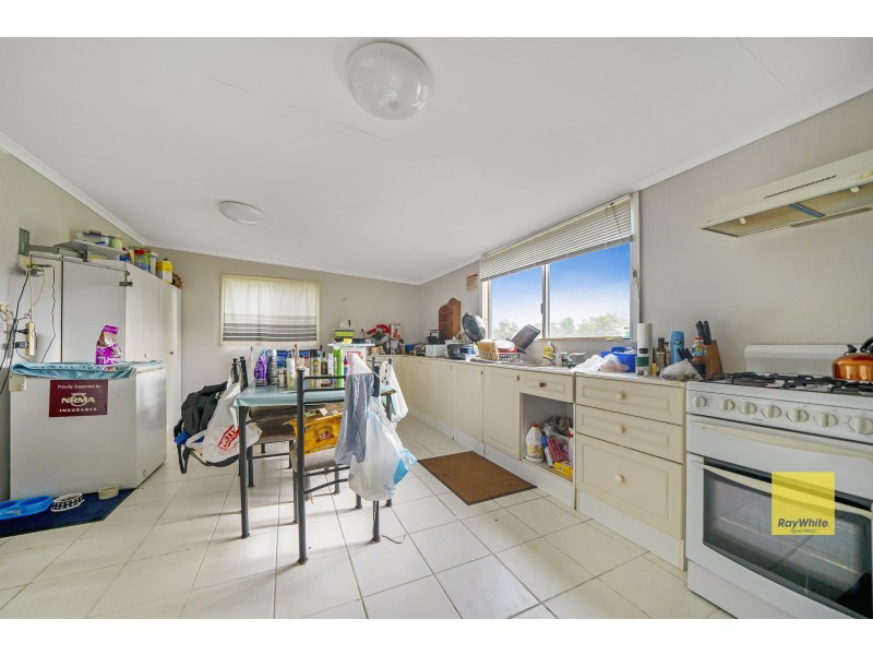 1406 Tableland Road, Mount Tom QLD 4677