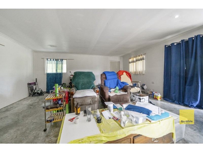 1406 Tableland Road, Mount Tom QLD 4677