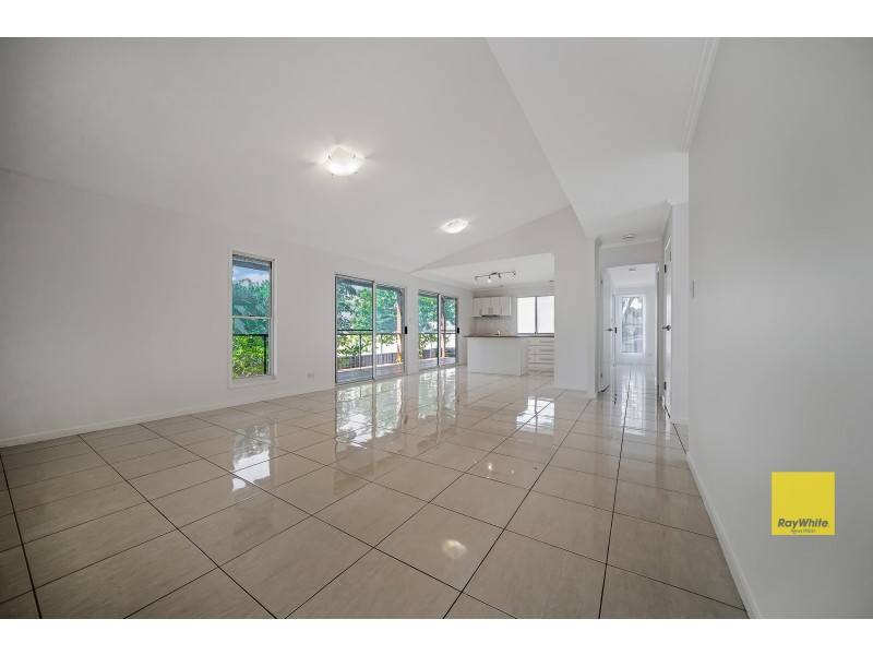 31 Palm Court, Agnes Water QLD 4677