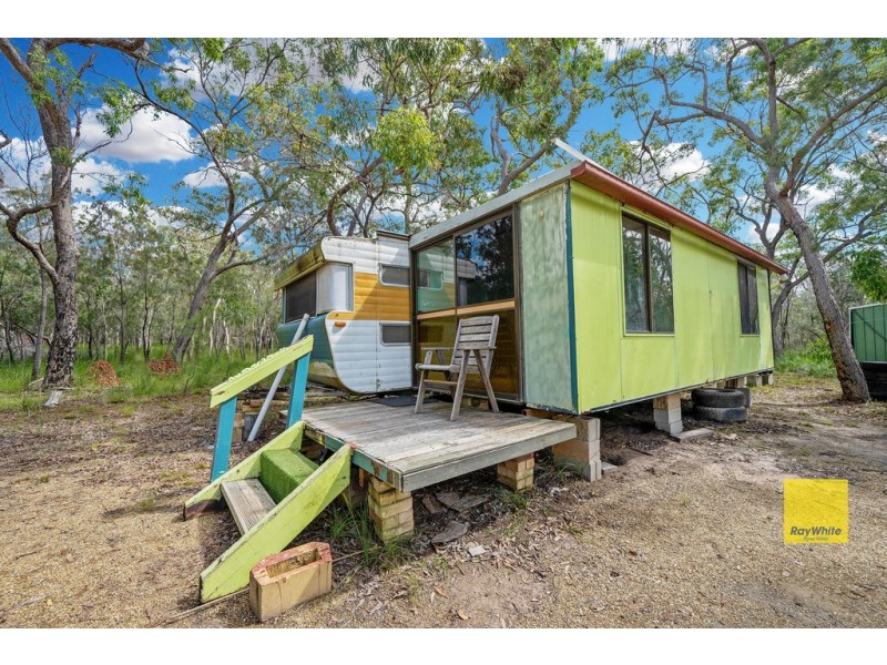 136 Bunker Road, Round Hill QLD 4677