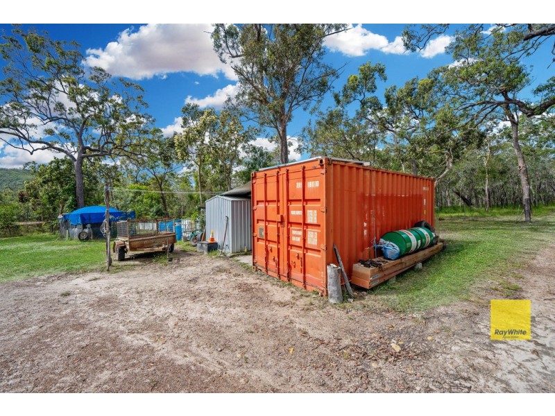 136 Bunker Road, Round Hill QLD 4677