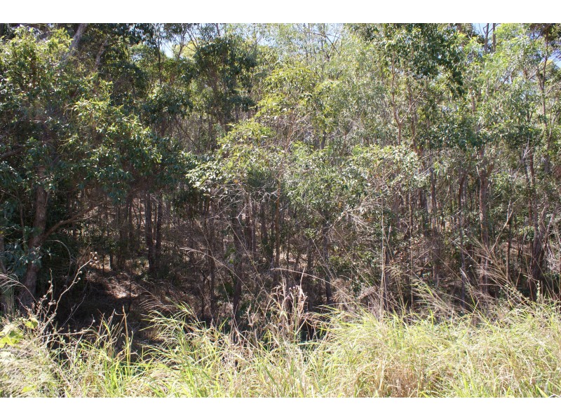 8 Bayview Close, Agnes Water QLD 4677