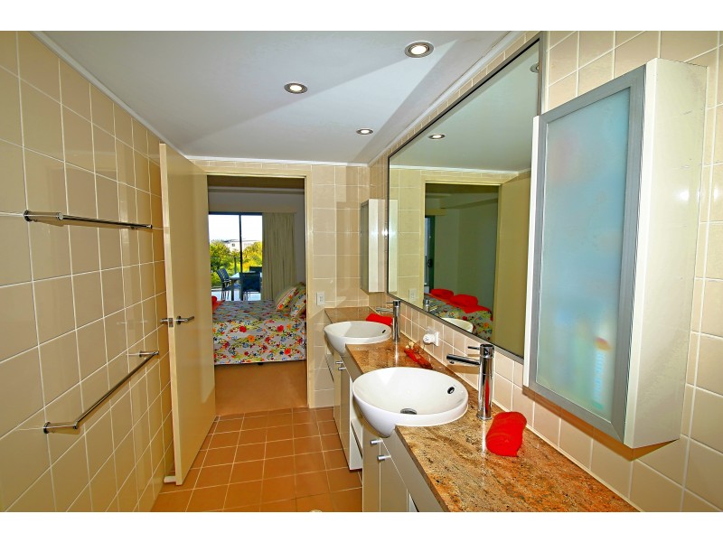 115/32 Beaches Village Circuit, Pavillions on 1770, Agnes Water QLD 4677