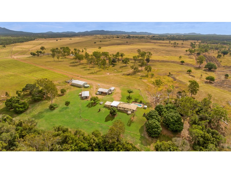 TAUNTON STATION – Taunton Road, Taunton QLD 4674